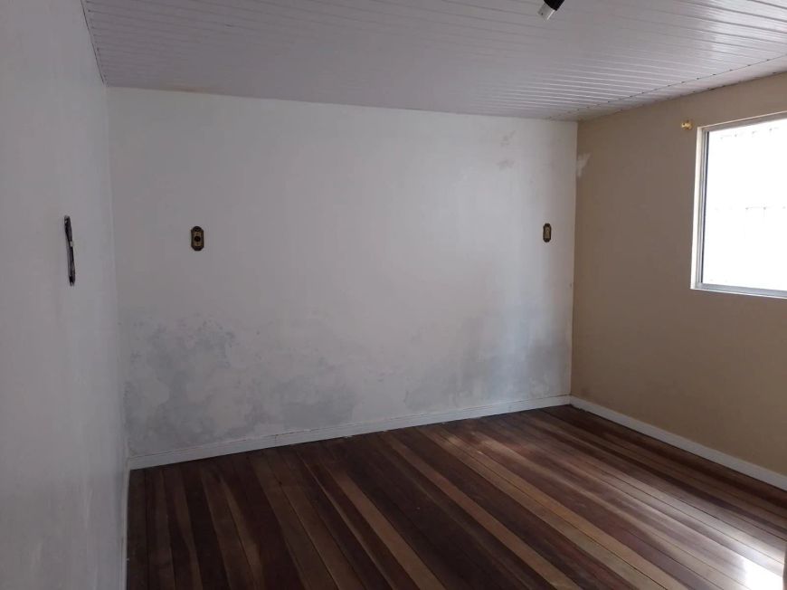 Fragata, Pelotas: Casa à Venda com 2 Dormitórios, 2 Banheiros e Área de Lazer com Churrasqueira. Ag