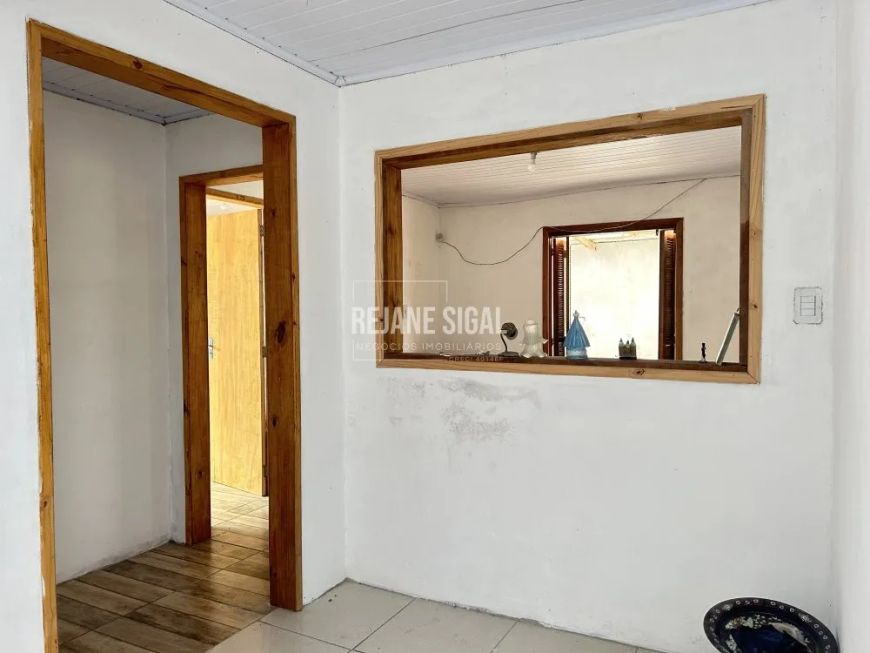 Casa na Av. principal da Cohab Tablada.