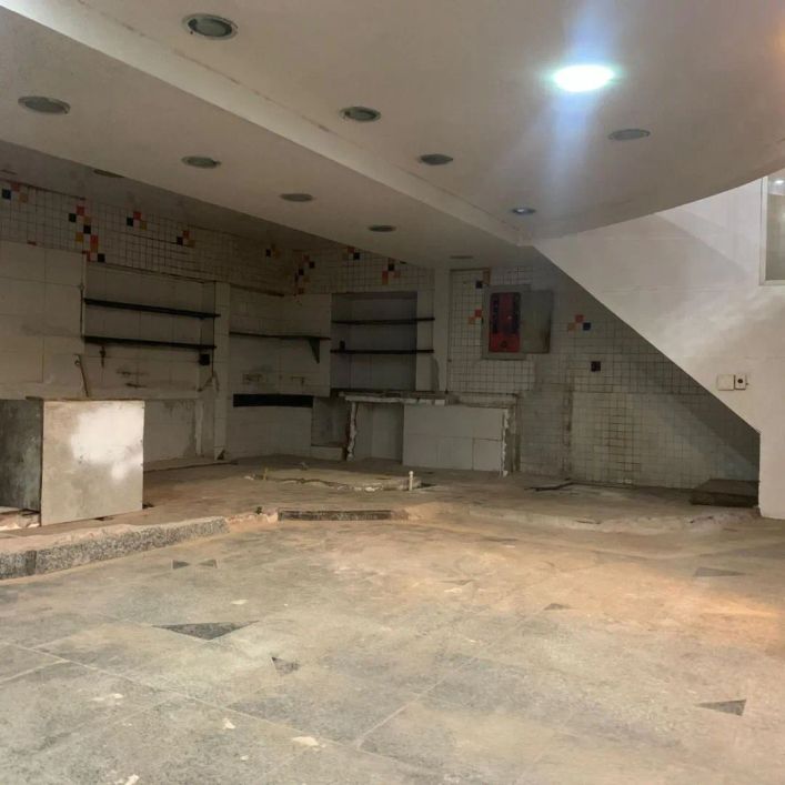 Loja - / Comercial / Centro