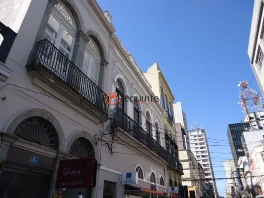 Requinte Imóveis Aluga