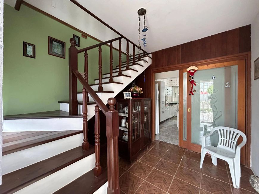 Sobrado à Venda no Bairro Fragata, Pelotas/RS - 274m² Útil, 4 Dorm., 4 Vagas, Churrasqueira, Aceita