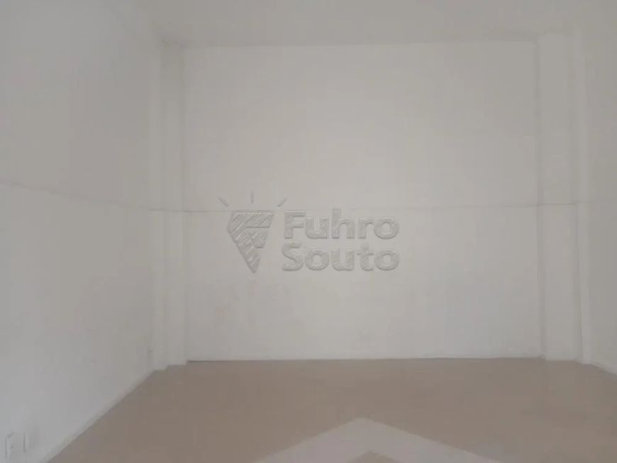 Comercial Sala em Condomínio em Pelotas