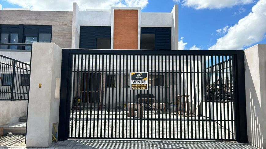 Casa em construção à venda no Imigrantes, 3 dormitórios, sendo 1 suíte, Churrasqueira, Lareira, Zon