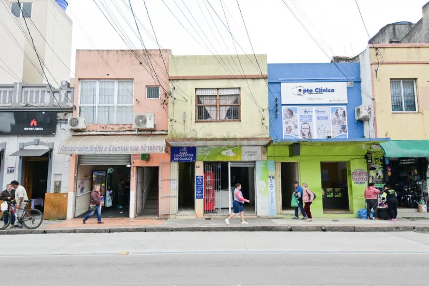 Sala Comercial no Edifício Antônio Caputo ? Centro de Pelotas!
