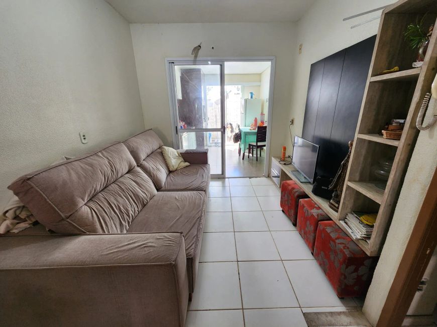 Casa com 3 dormitórios, 2 banheiros e churrasqueira, em condomínio fechado, R$ 285.000,00 já com co