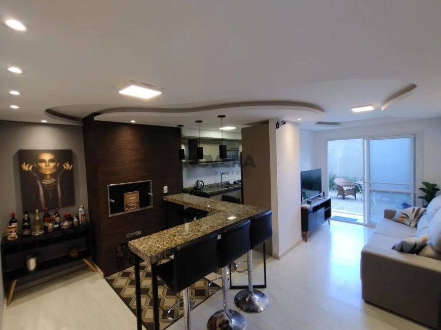 Apartamento Térreo com garden