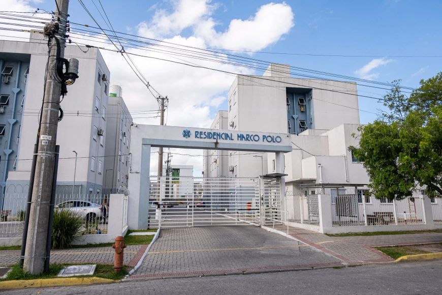 Apartamento à venda no Fragata, Pelotas – 43m², 2 dormitórios, sala, cozinha, 1 vaga. Condomínio co