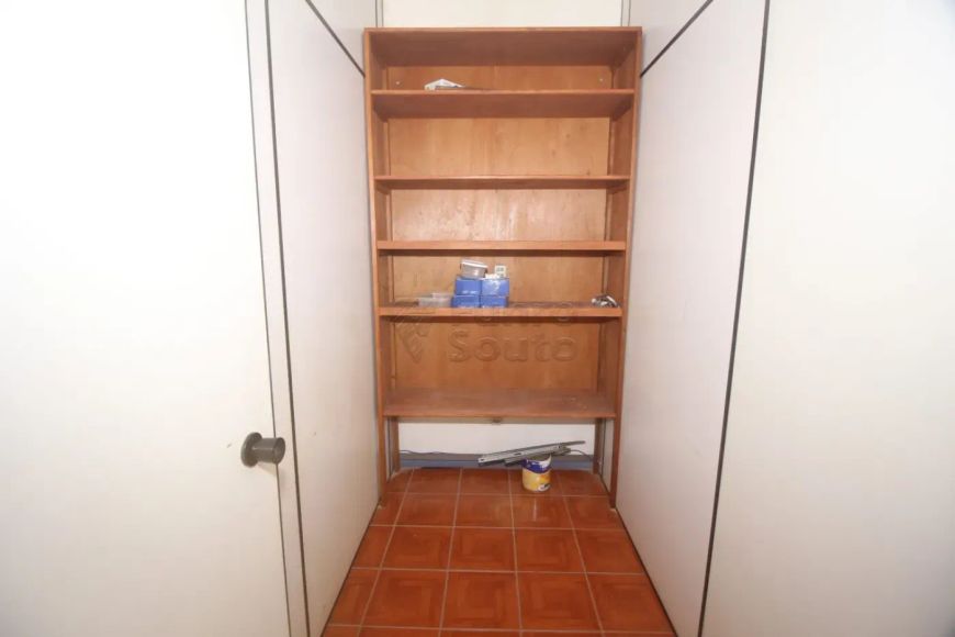 Sala Comercial na Avenida Bento Gonçalves - ótima localização para seu negócio!