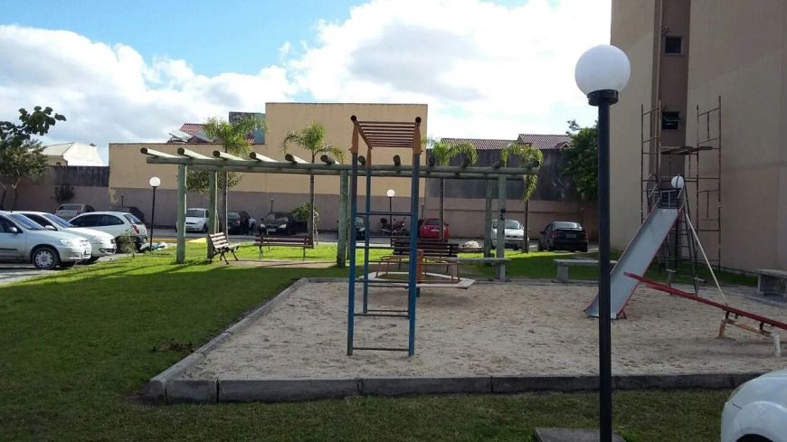 Apartamento à venda no Fragata, Pelotas, RS: 43 m² úteis, 2 quartos, 1 sala. Condominio com portari