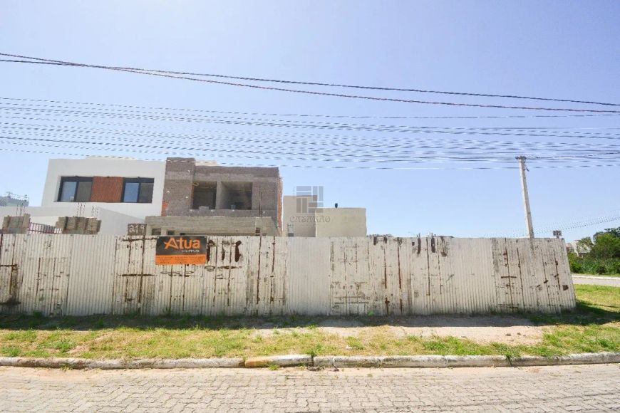 Casa à Venda Três Vendas