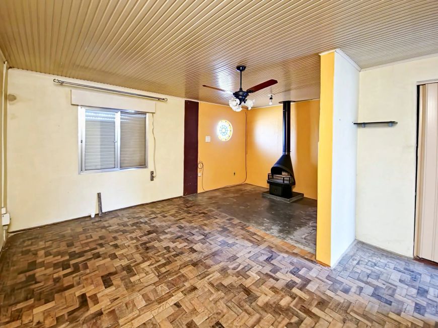 Casa com 2 dormitórios à venda, na Cohab Fragata em Pelotas/RS. Agende sua visita conosco! UP Imóve