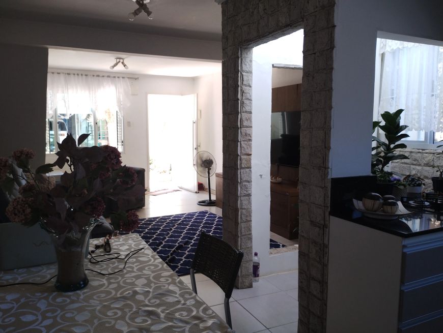 Imóvel para venda possui 111 metros quadrados com 2 quartos em São Gonçalo - Pelotas - RS