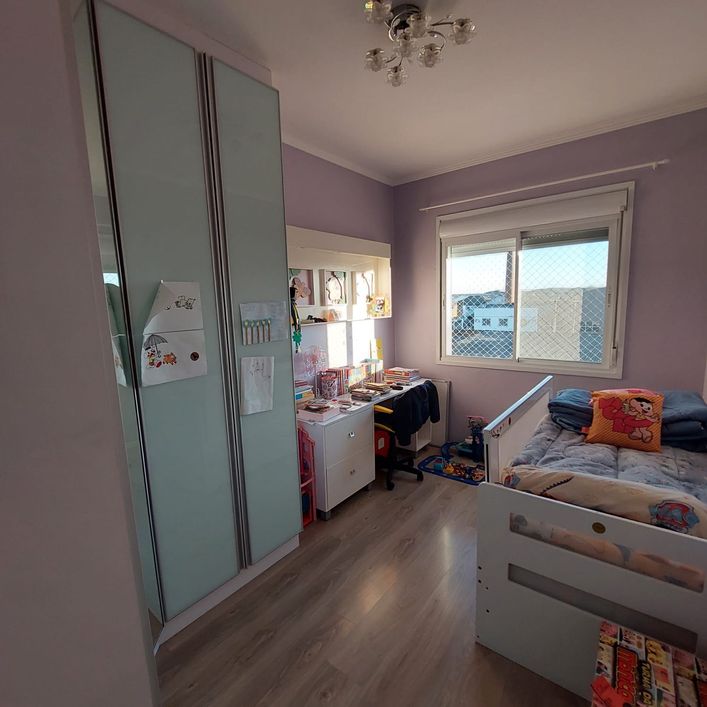Apartamento para venda tem 70 metros quadrados com 2 quartos em Centro - Pelotas - RS