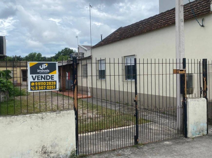 Terreno à venda, Três Vendas, Pelotas, RS, 650m², com 85m² construídos, 4 dormitórios, 2 salas e 2