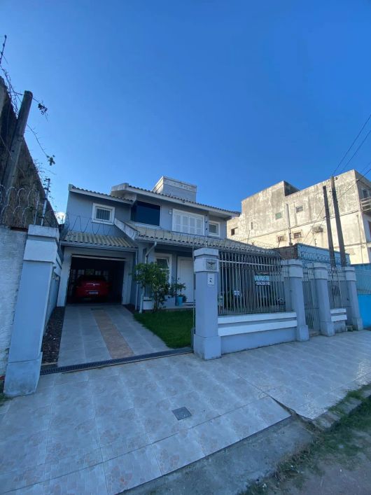 Casa à venda, Próximo Av. Dom Joaquim, 2 Dormitórios, 1 Suíte, 3 Vagas, Três Vendas, Pelotas, RS
