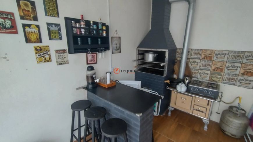 Requinte oferece excelente casa no Amarílis