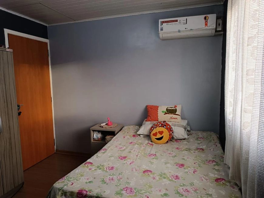 Sobrado à venda, 2 dormitórios, Sala de Estar, Cozinha, Lavanderia, Aceita Pet, 80m² de área útil,