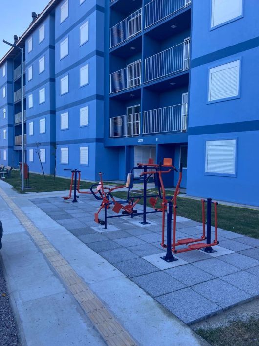 Apartamento 2 dormitórios para alugar Centro Pelotas/RS