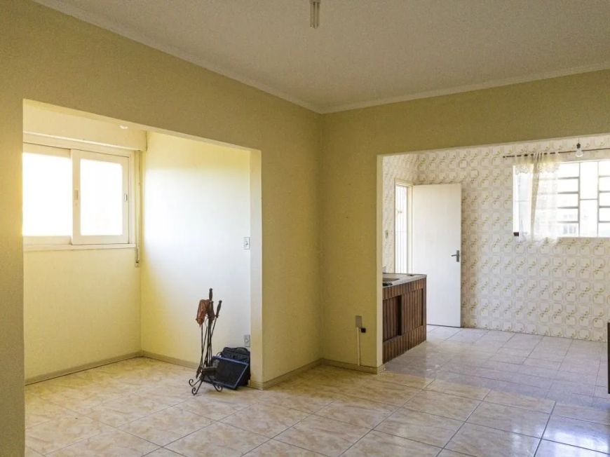 Apartamento com 3 dormitórios à venda, por R$ 270.000 no Centro em Pelotas/RS. Agende sua visita co