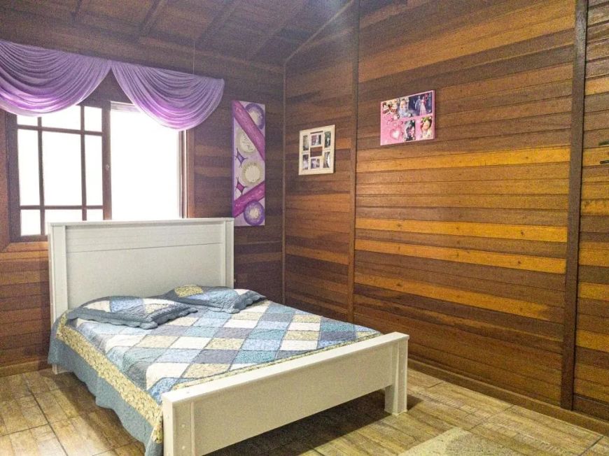 Casa com 3 dormitórios à venda, por R$ 400.000 no Laranjal em Pelotas/RS