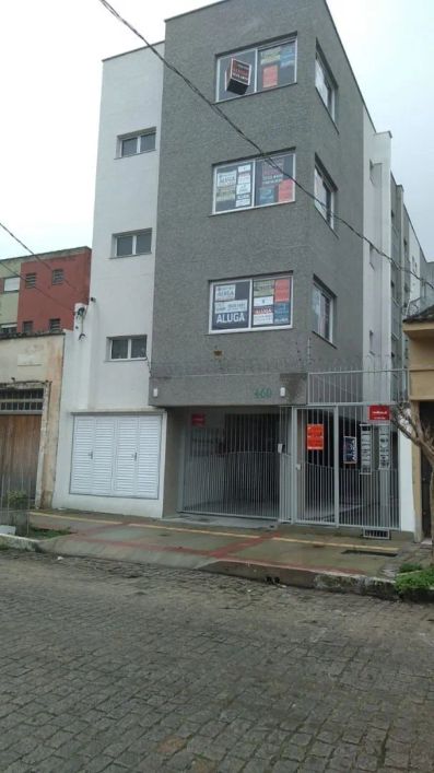 Casa 1 dormitórios para alugar Centro Pelotas/RS
