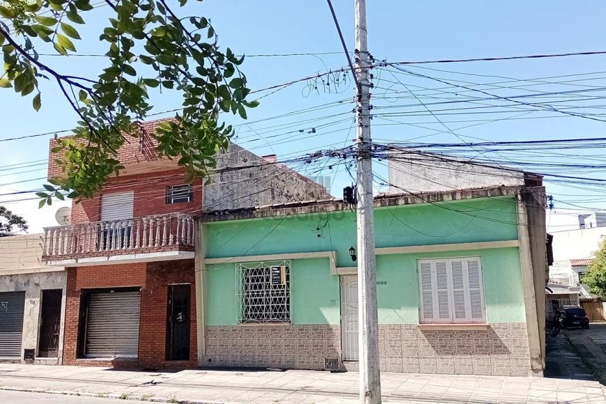 Casa à Venda Centro