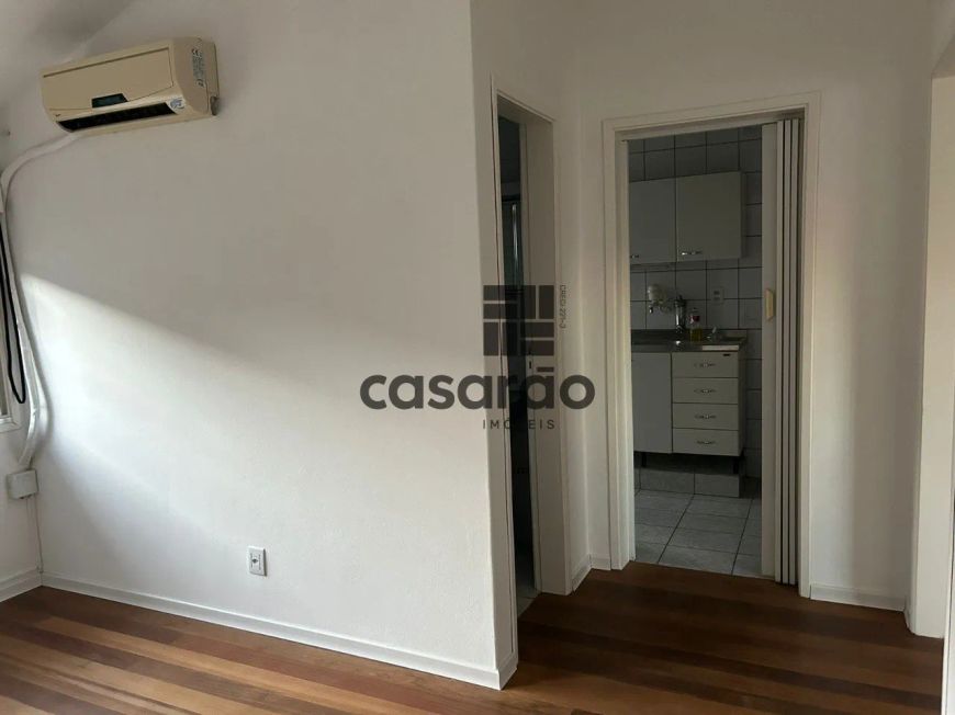 Apartamento à venda no centro de Pelotas
