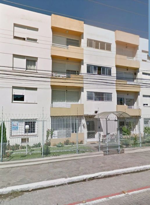 Imóvel para aluguel possui 88 metros quadrados com 2 quartos em Centro - Pelotas - RS