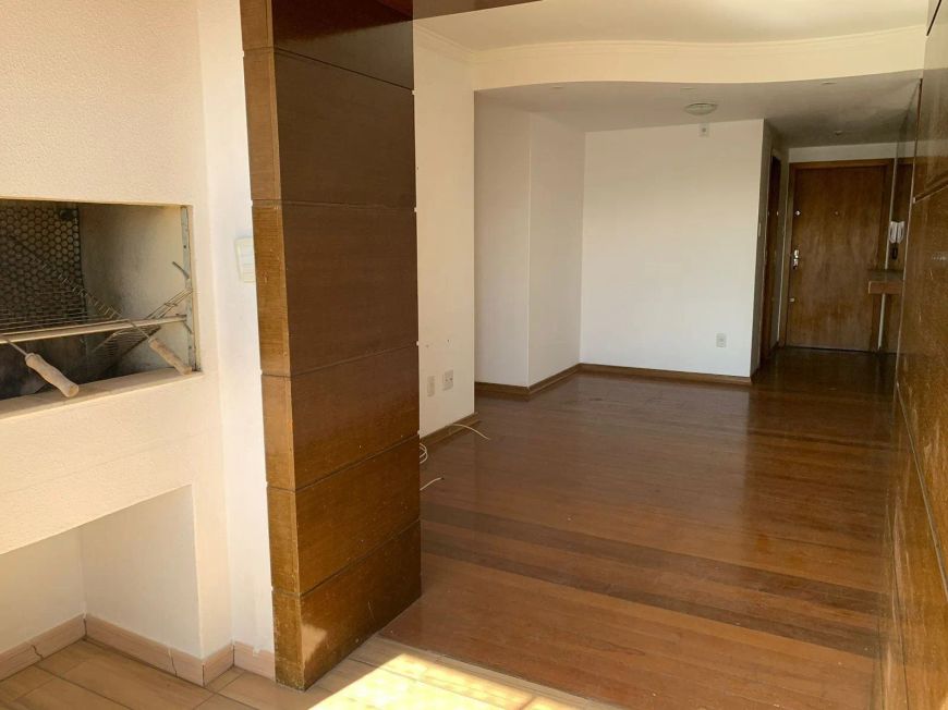 Apartamento à venda, Centro, Pelotas, RS, Residencial Dr. Passos. 115,2 m² totais, 94,11 m² úteis.