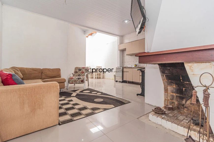 Ótima Casa Central com 3 suítes - Centro - Pelotas/RS