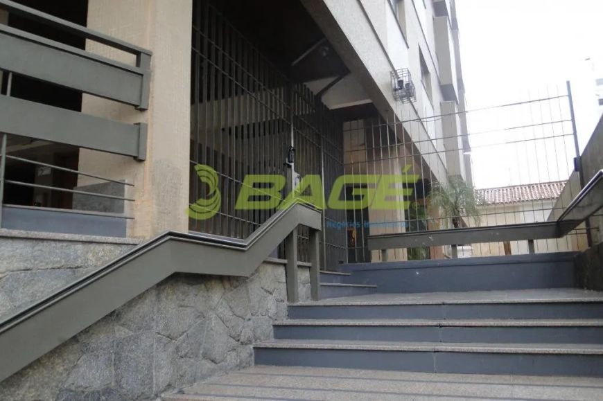 Apartamento residencial à venda, Centro, Pelotas.