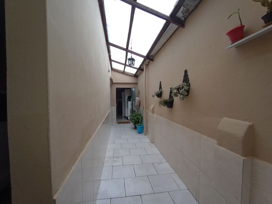 Casa para venda tem 106 metros quadrados com 2 quartos em Fragata - Pelotas - RS
