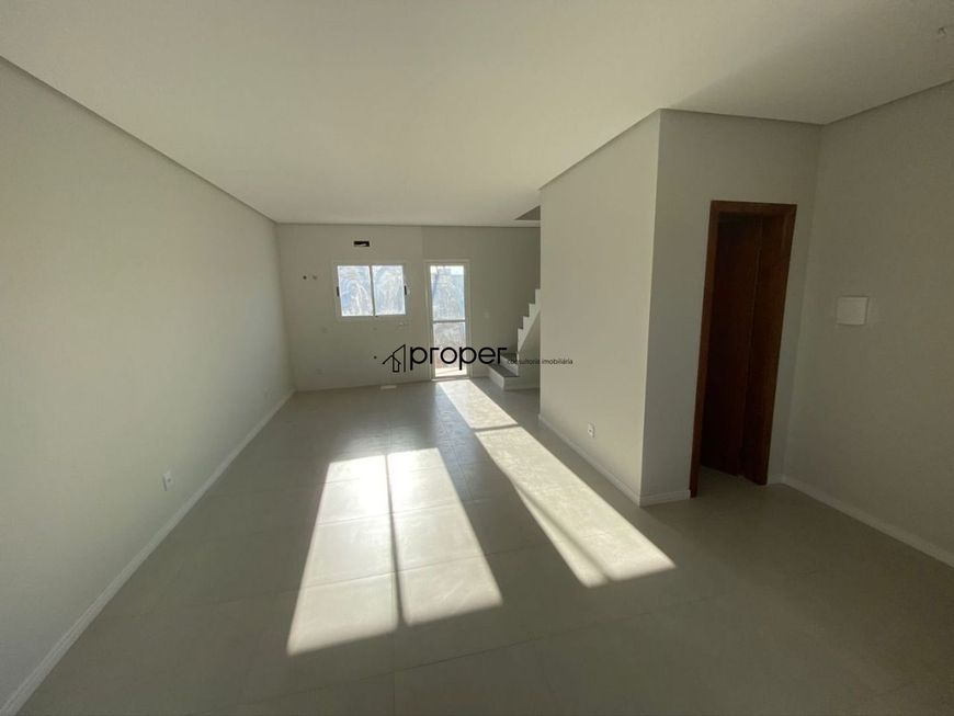 Sobrado com 2 dormitórios à venda, 86 m² por R$ 380.000,00 - Laranjal - Pelotas/