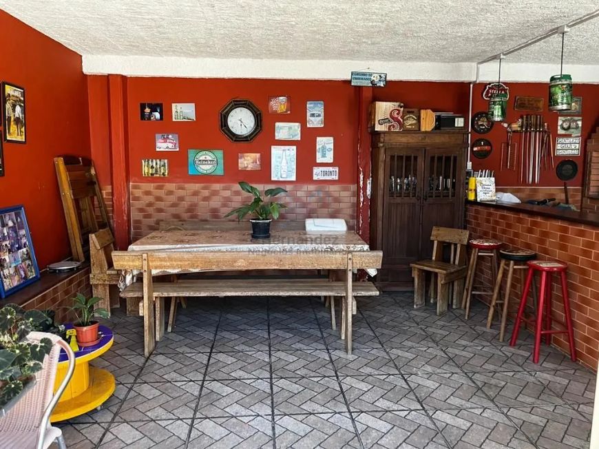 Sobrado de 3 dormitórios