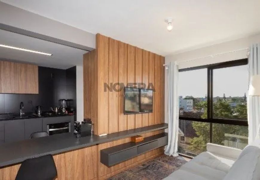 Apartamento semimobiliado