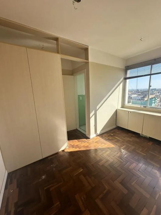 Sala Comercial para Venda em Pelotas, Centro, 1 banheiro