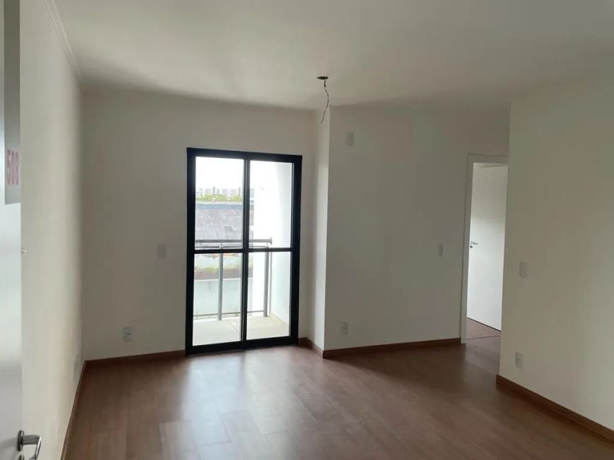 Apartamento 2 dormitórios para alugar Três Vendas Pelotas/RS