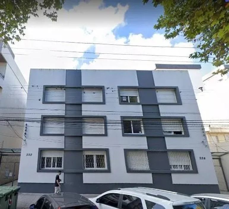 Apartamento com 3 dormitórios para alugar, 115 m² por R$ 2.110,00/mês - Centro - Pelotas/RS