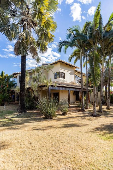 Casa - Sobrado 4 Suites - 605 m2, 1.509 m2 de terreno a venda no Setor Leste - E