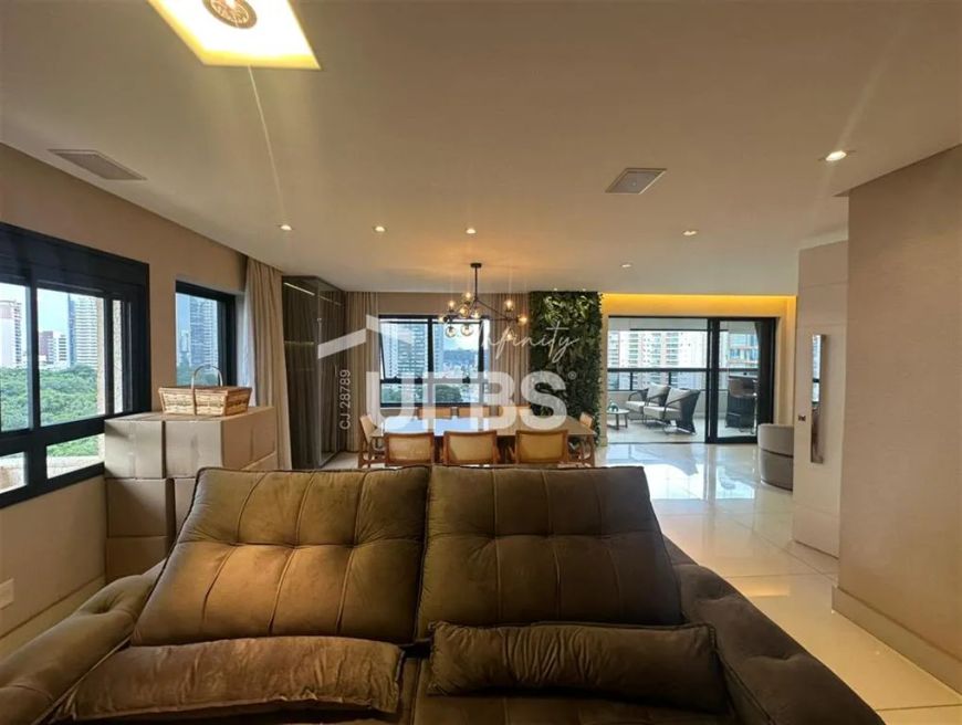 Belíssimo apartamento com 169m² na Orla do Parque Flamboyant .