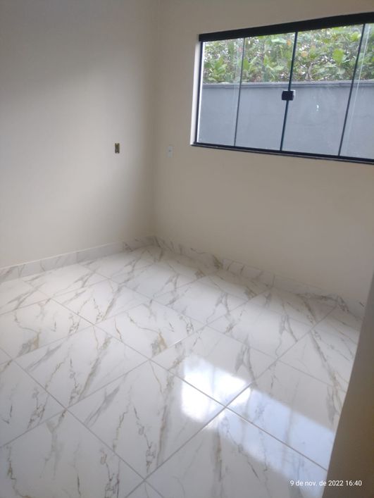 2 CASAS – 2 QUARTOS C/ SUÍTES