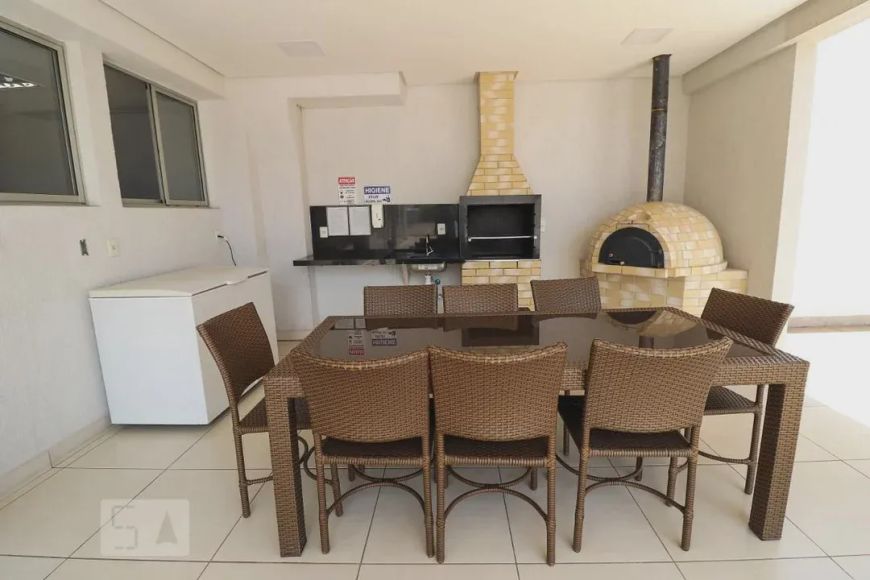 Imóvel para venda possui 60 metros quadrados com 2 quartos em Vila Rosa - Goiânia - GO