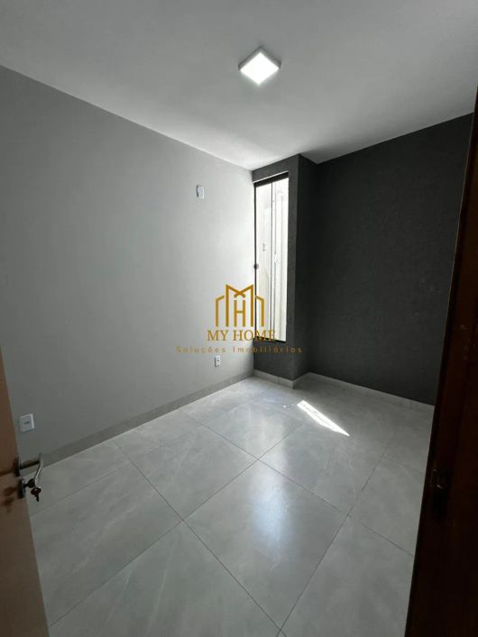 Casa 3Q sendo 1 suíte - Setor Santos Dumont