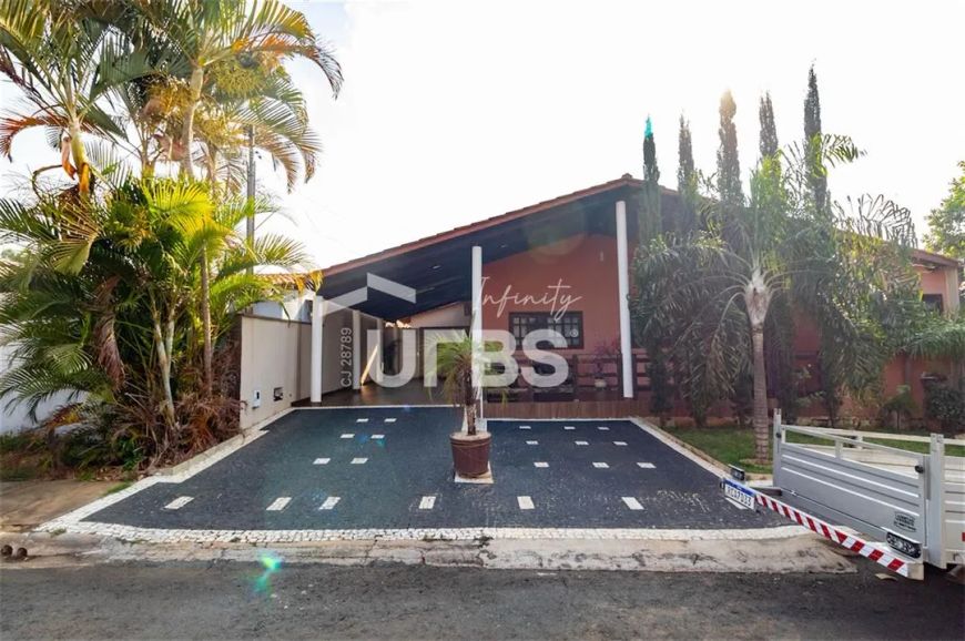 Casa 3 suítes no condomínio Prive Atlântico