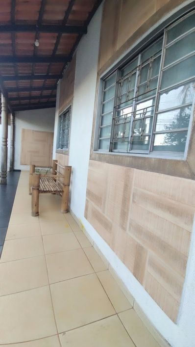 Casa para venda tem 125 metros quadrados com 3 quartos em Res ELI FORTE - Goiânia - Goiás