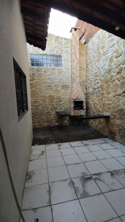 Casa para venda tem 125 metros quadrados com 3 quartos em Res ELI FORTE - Goiânia - Goiás