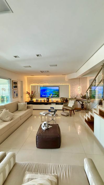 Aluguel - Apartamento duplex mobiliado no Setor Marista