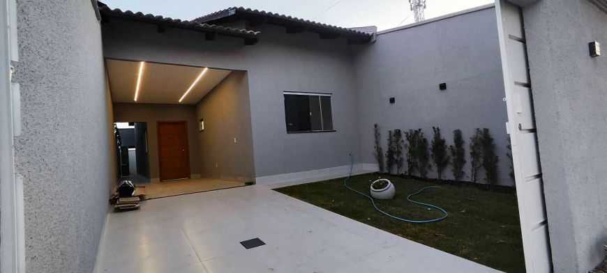 Casa 03 Quartos (1 suíte) Moinho Dos Ventos 180 m²
