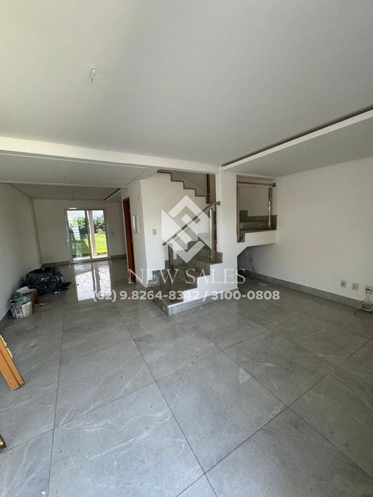 Excelente sobrado com 3 suítes plenas, no Bairro Goiá