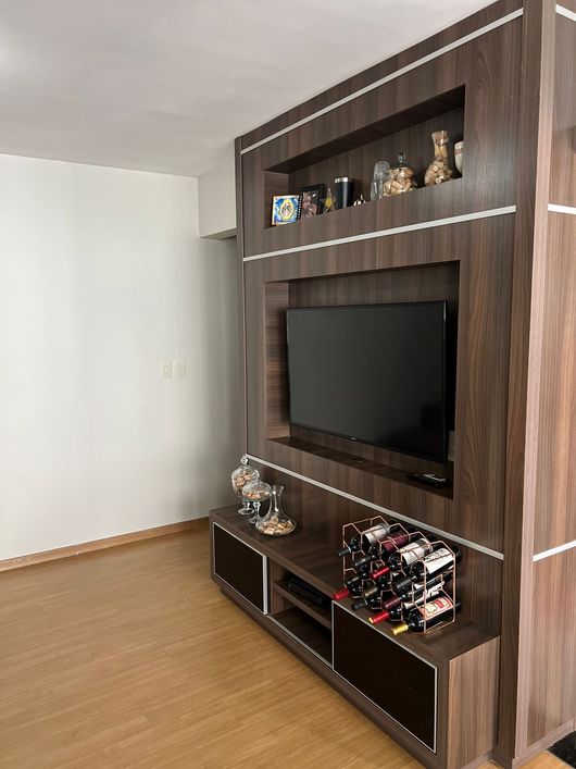 Apartamento setor Bueno mobiliado Apartamento com 2 Quarto(s) e 2 banheiro(s) à Venda, 72 por R$ 419
